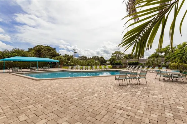 $1,725 | 2800 Fiore Way, Unit 2060, Delray Beach, FL 33445