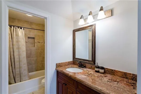 $1,725 | 2800 Fiore Way, Unit 2060, Delray Beach, FL 33445
