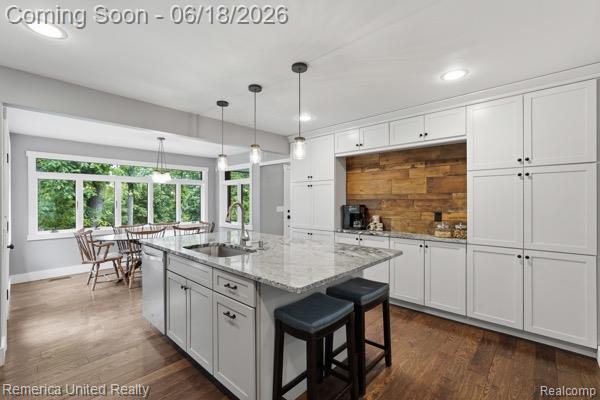 3175 Kensington Road Milford, MI 48380 - Photo 11 of 49