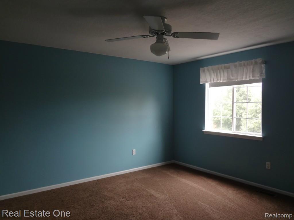 40544 Worthington Road Canton, MI 48188 - Photo 9 of 22 BEDROOM.jpg