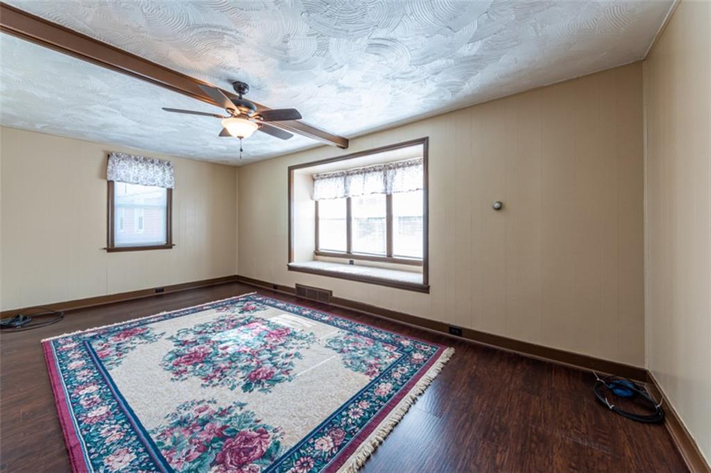 222 Reis Run Road Pittsburgh, PA 15237 - Photo 16 of 25 a view of an empty room and window