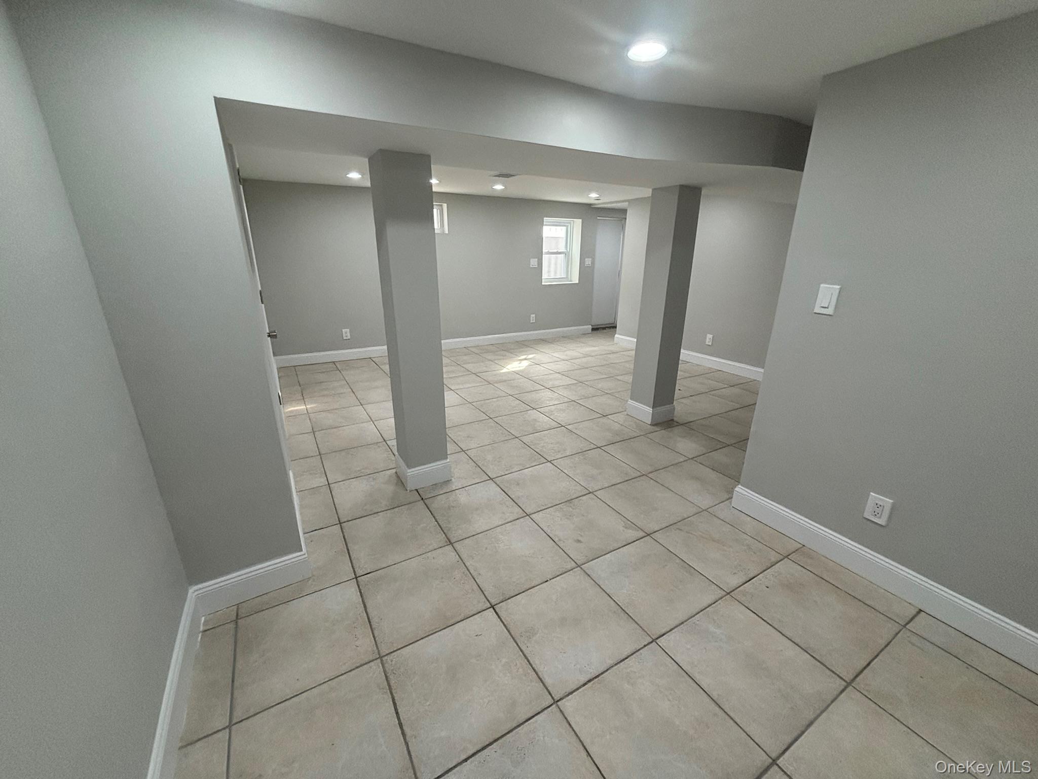 3154 Roxbury Road Oceanside, NY 11572 - Photo 14 of 20