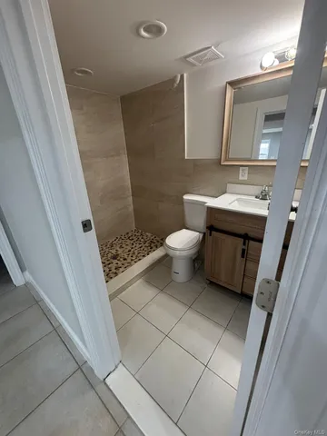 $769,000 | 3154 Roxbury Road, Oceanside, NY 11572