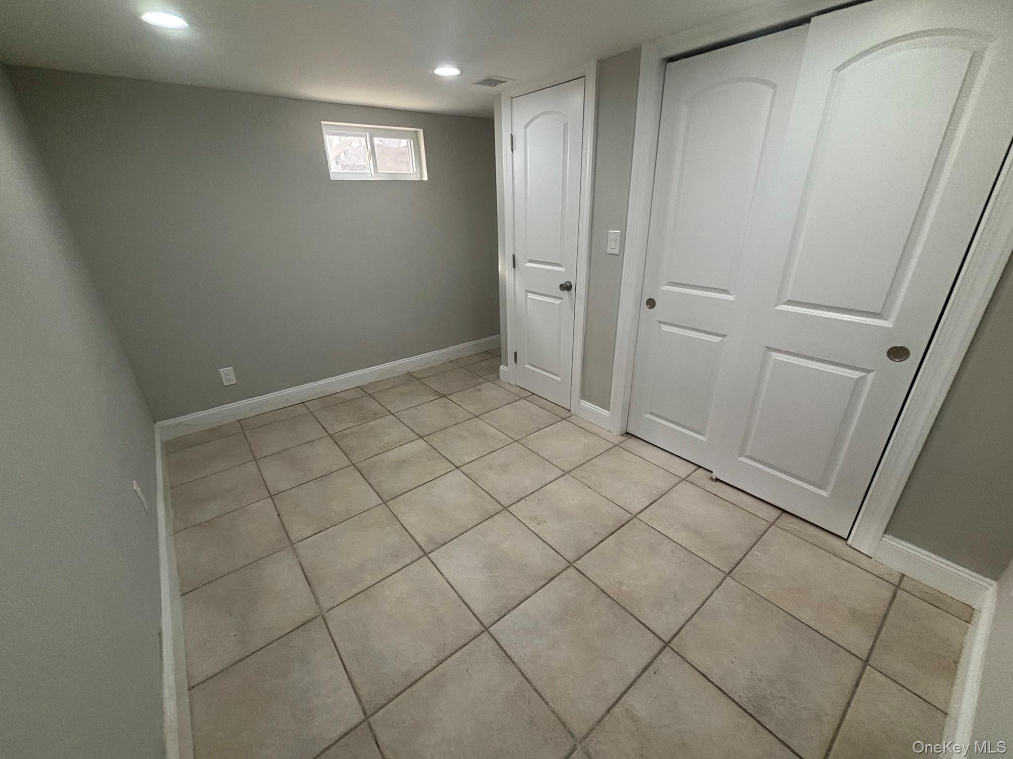 3154 Roxbury Road Oceanside, NY 11572 - Photo 17 of 20