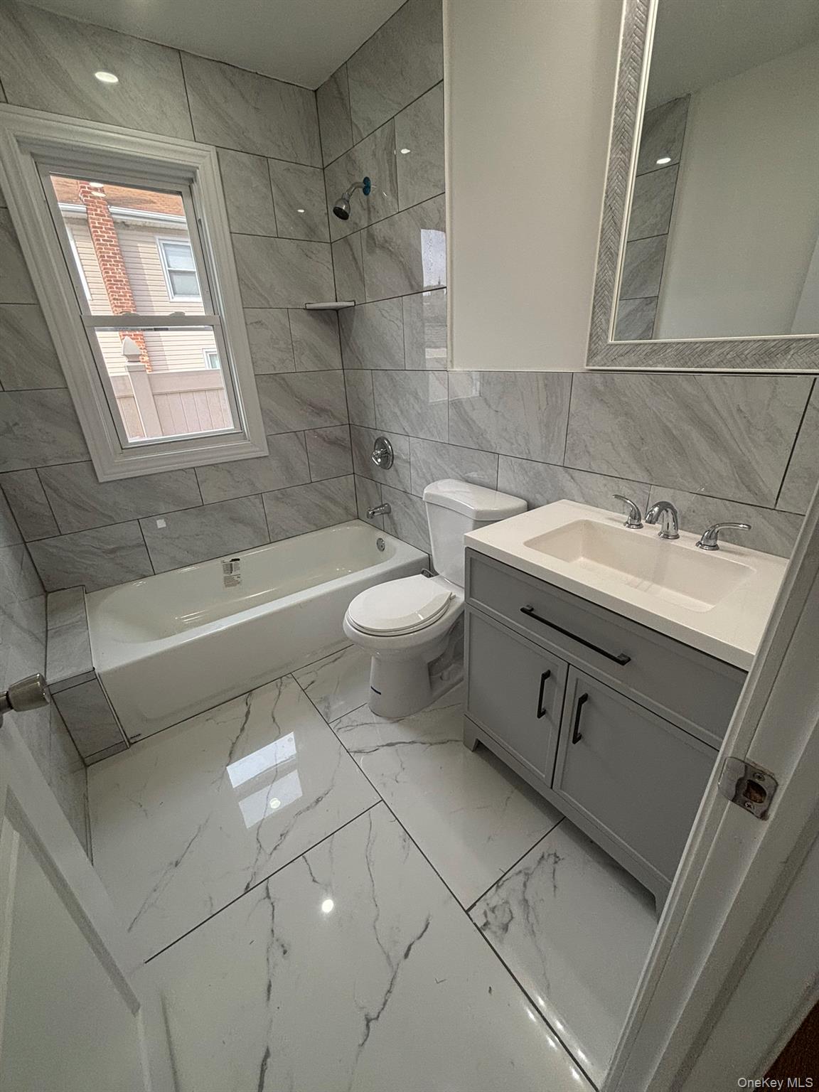 3154 Roxbury Road Oceanside, NY 11572 - Photo 7 of 20