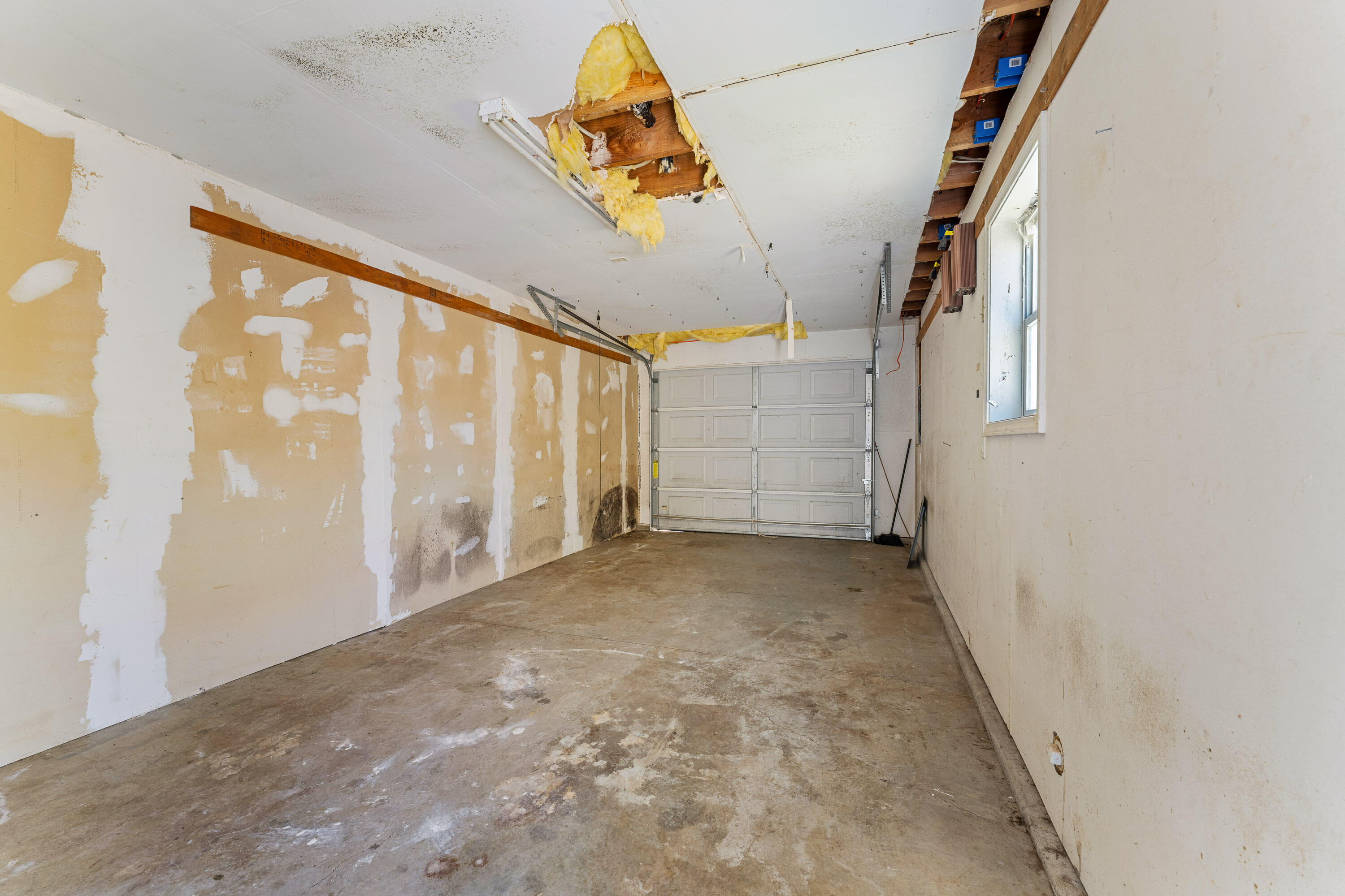 164 Busch Road Trail, OR 97541 - Photo 12 of 20 23-INT (1 of 7)