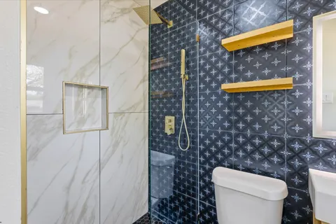 $349,999 | 309 East Lola Drive, Austin, TX 78753