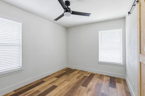 $349,999 | 309 East Lola Drive, Austin, TX 78753