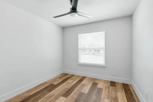 $299,999 | 309 East Lola Drive, Austin, TX 78753