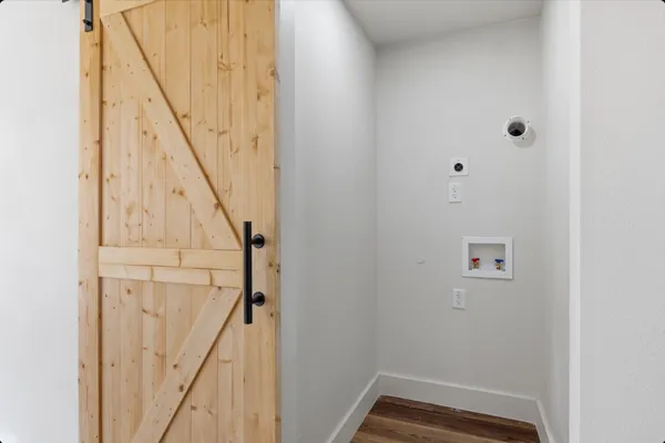 $299,999 | 309 East Lola Drive, Austin, TX 78753