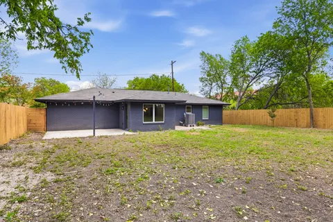 $349,999 | 309 East Lola Drive, Austin, TX 78753