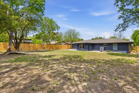 $349,999 | 309 East Lola Drive, Austin, TX 78753