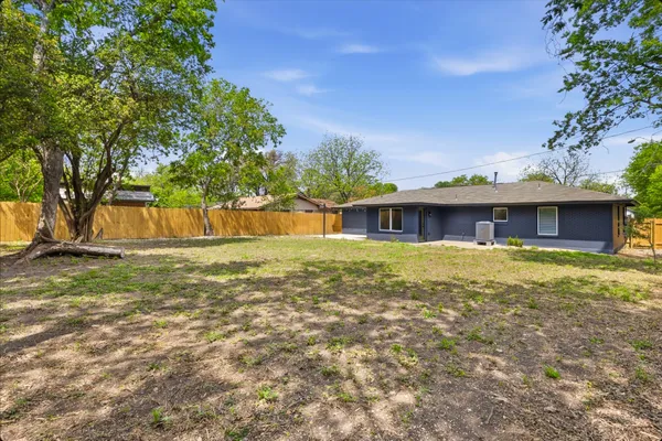 $299,999 | 309 East Lola Drive, Austin, TX 78753