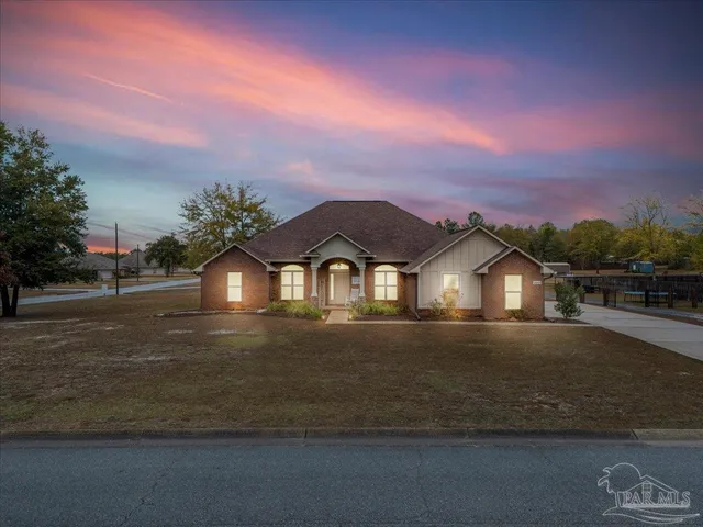 $550,000 | 2642 Grandaddy Lane, Jay, FL 32565