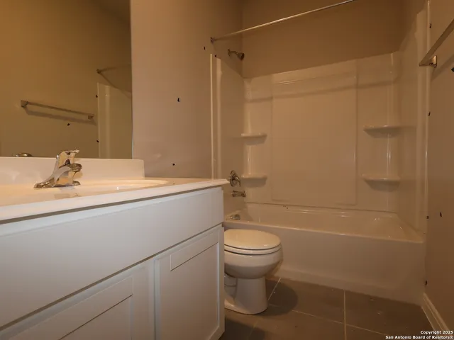 $359,990 | 10330 Goodison Drive, Converse, TX 78109