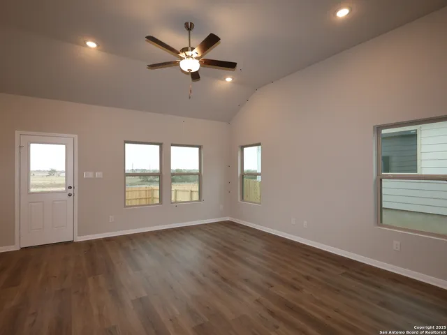 $359,990 | 10330 Goodison Drive, Converse, TX 78109