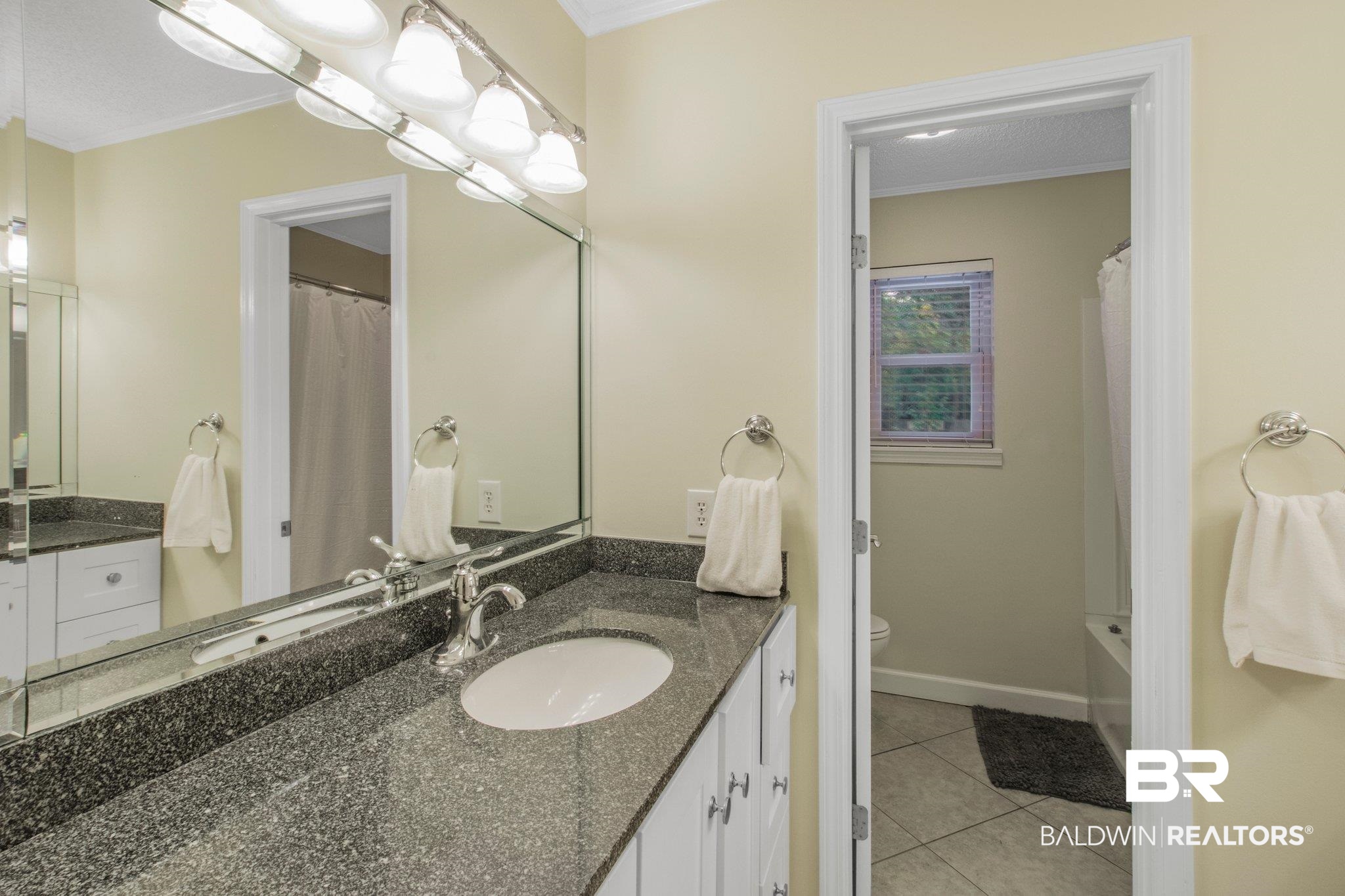 607 Southern Way Daphne, AL 36527 - Photo 27 of 38