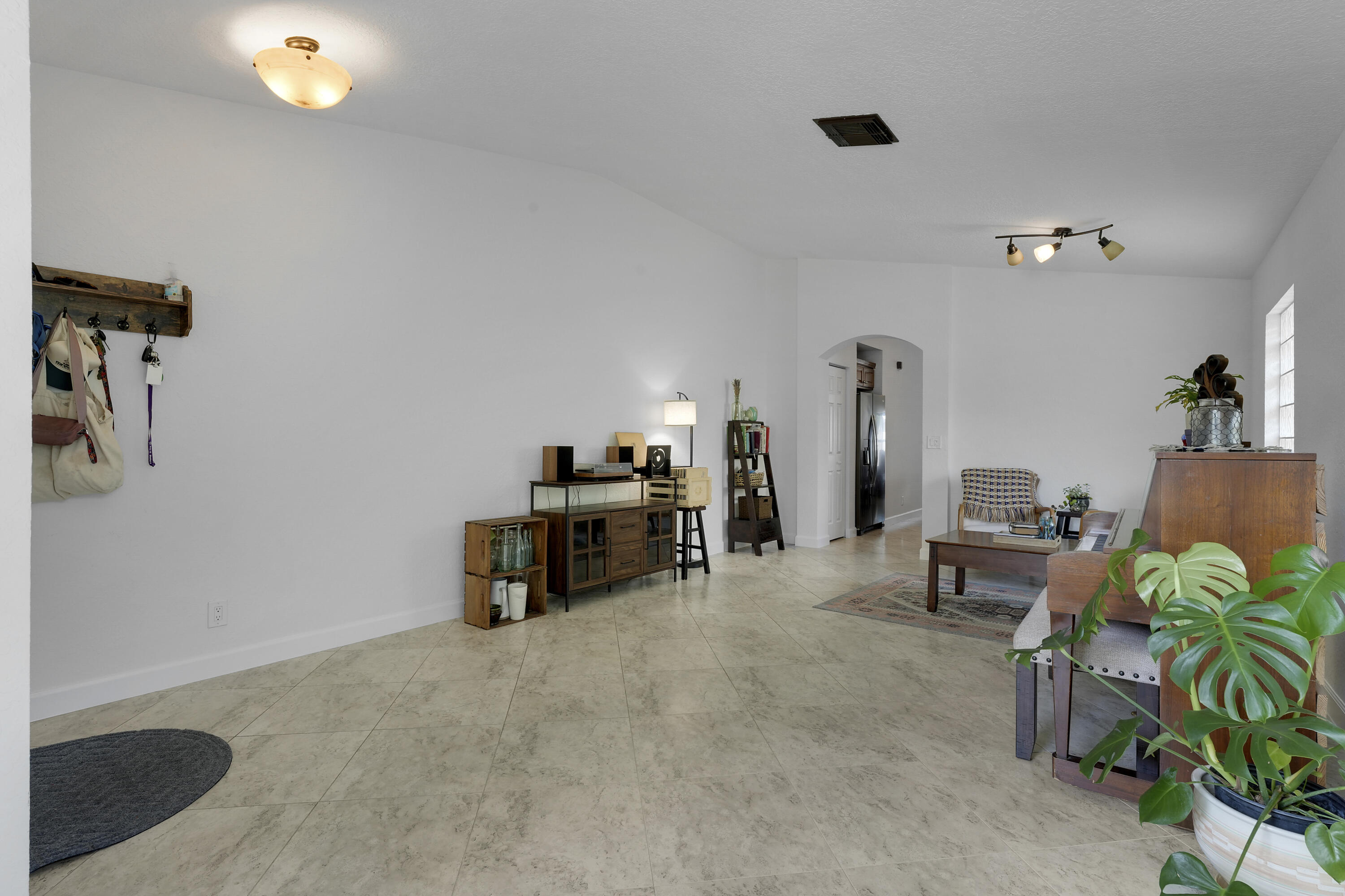 1017 Fosters Mill Road Boynton Beach, FL 33436 - Photo 15 of 44 House-3