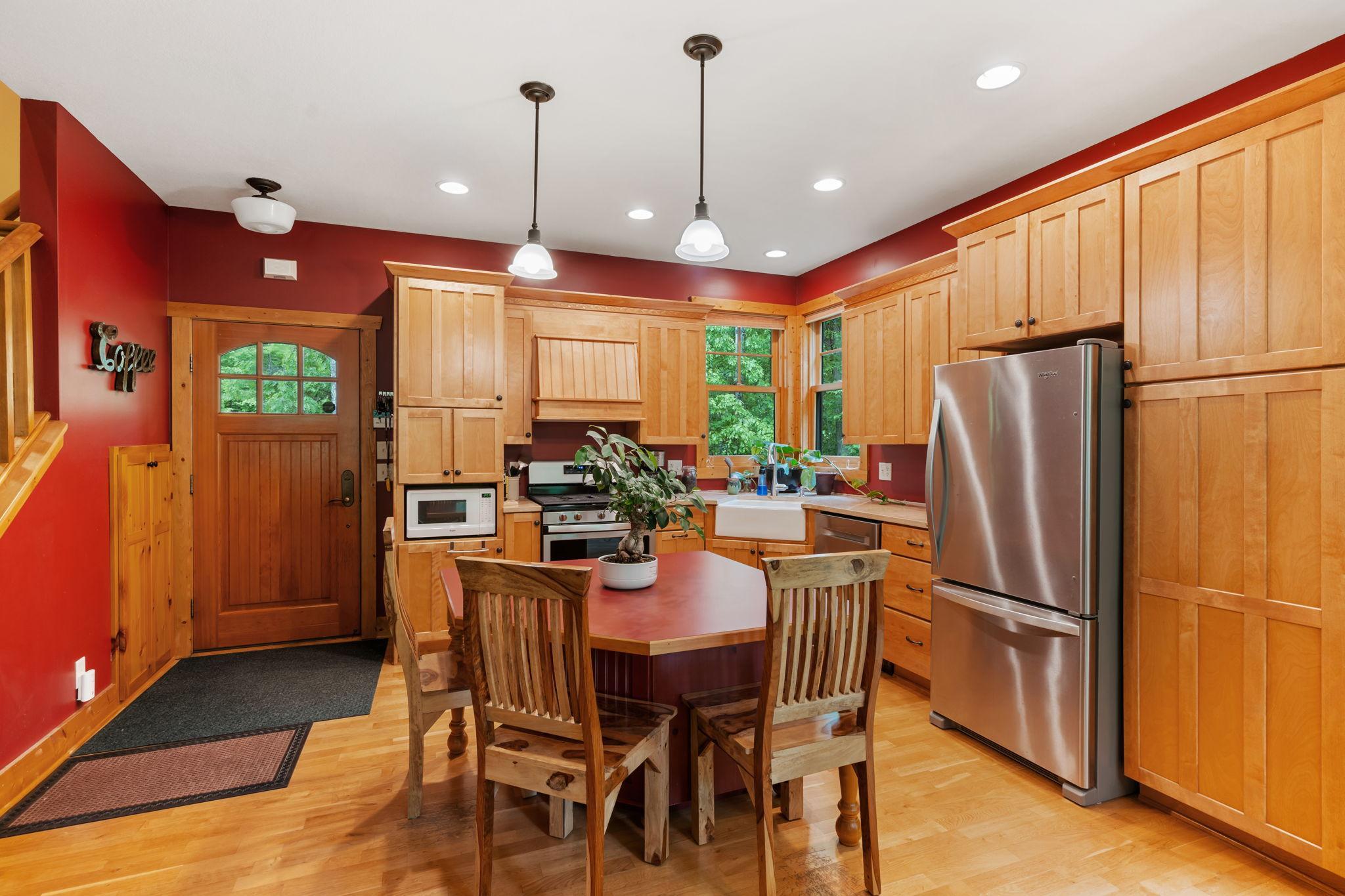 7176 Fremsted Road Danbury, WI 54830 - Photo 9 of 36 Gallery Image 9