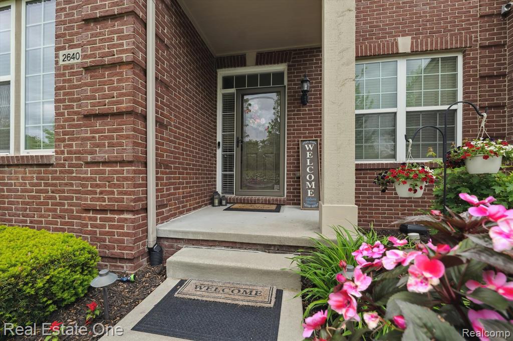 2640 Barkhill Road Canton, MI 48188 - Photo 5 of 74 Gallery Image 5