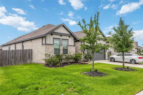$335,000 | 4606 Seabourne Landing Drive, Rosenberg, TX 77469