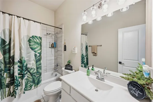 $335,000 | 4606 Seabourne Landing Drive, Rosenberg, TX 77469