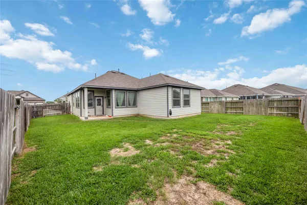 $335,000 | 4606 Seabourne Landing Drive, Rosenberg, TX 77469