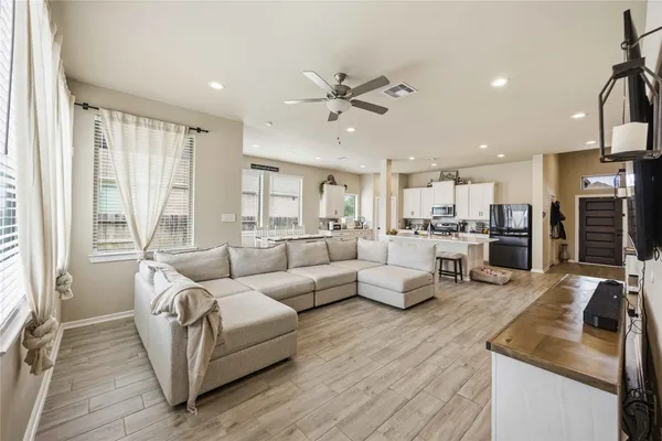 $335,000 | 4606 Seabourne Landing Drive, Rosenberg, TX 77469