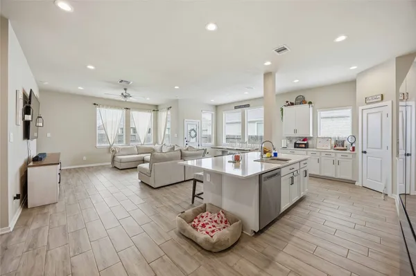 $335,000 | 4606 Seabourne Landing Drive, Rosenberg, TX 77469