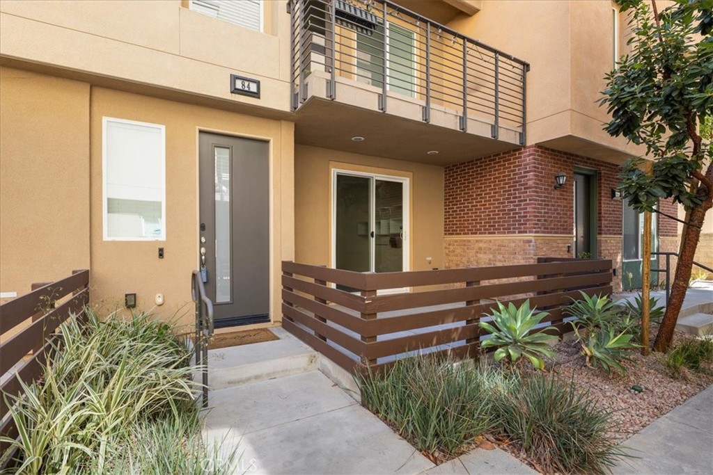 422 West Rte 66, Unit 84 Glendora, CA 91740 - Photo 2 of 36