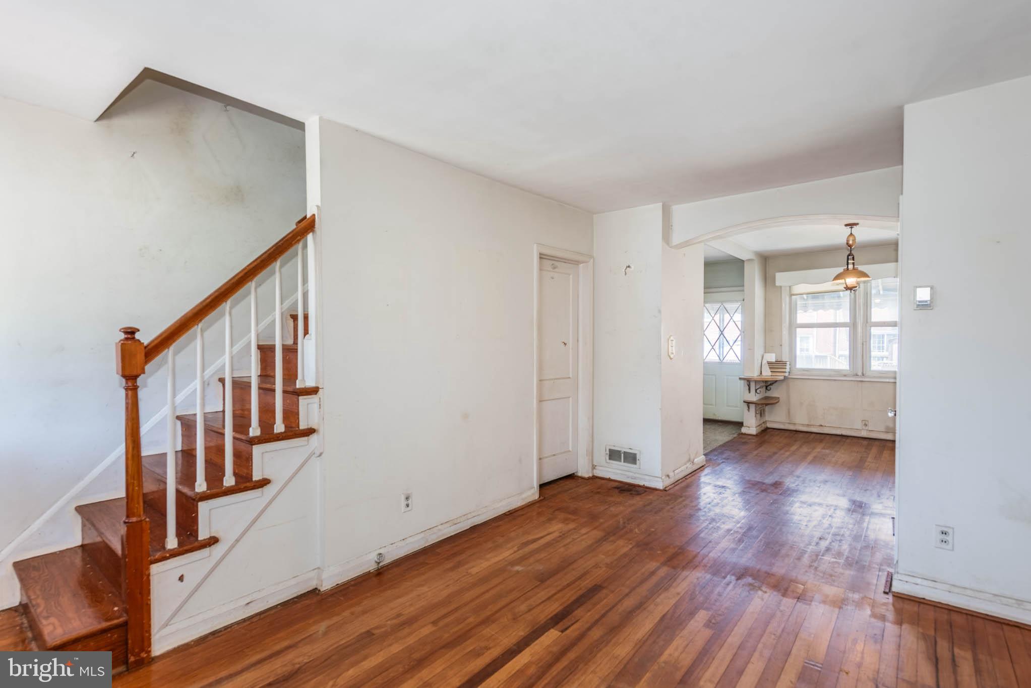 6910 Gough Street Baltimore, MD 21224 - Photo 2 of 21