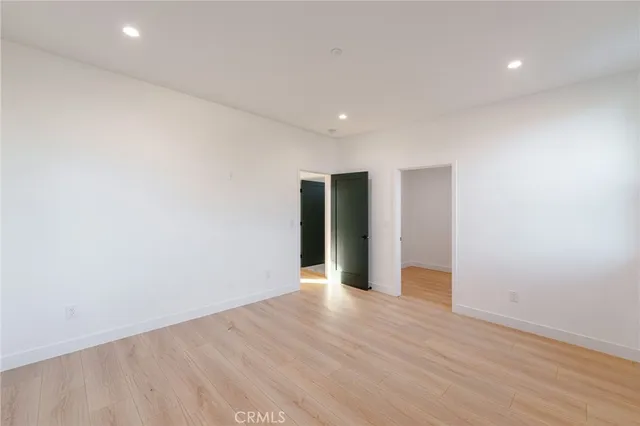 $4,500 | 14121 Emelita Street, Sherman Oaks, CA 91401