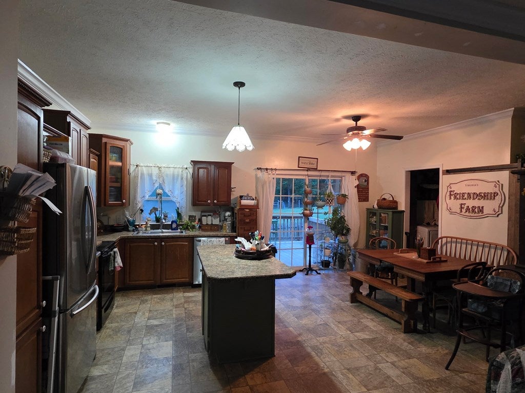 351 Friendship Church Road Drakes Branch, VA 23937 - Photo 15 of 40 Gallery Image 15