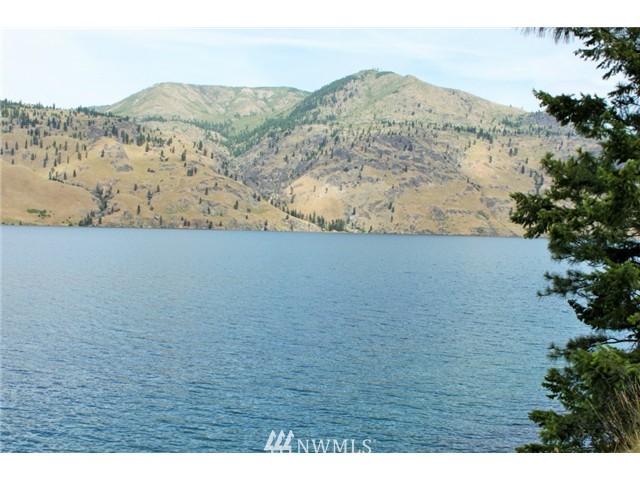 18840 South Lakeshore Road Chelan, WA 98816 - Photo 7 of 15 Gallery Image 7