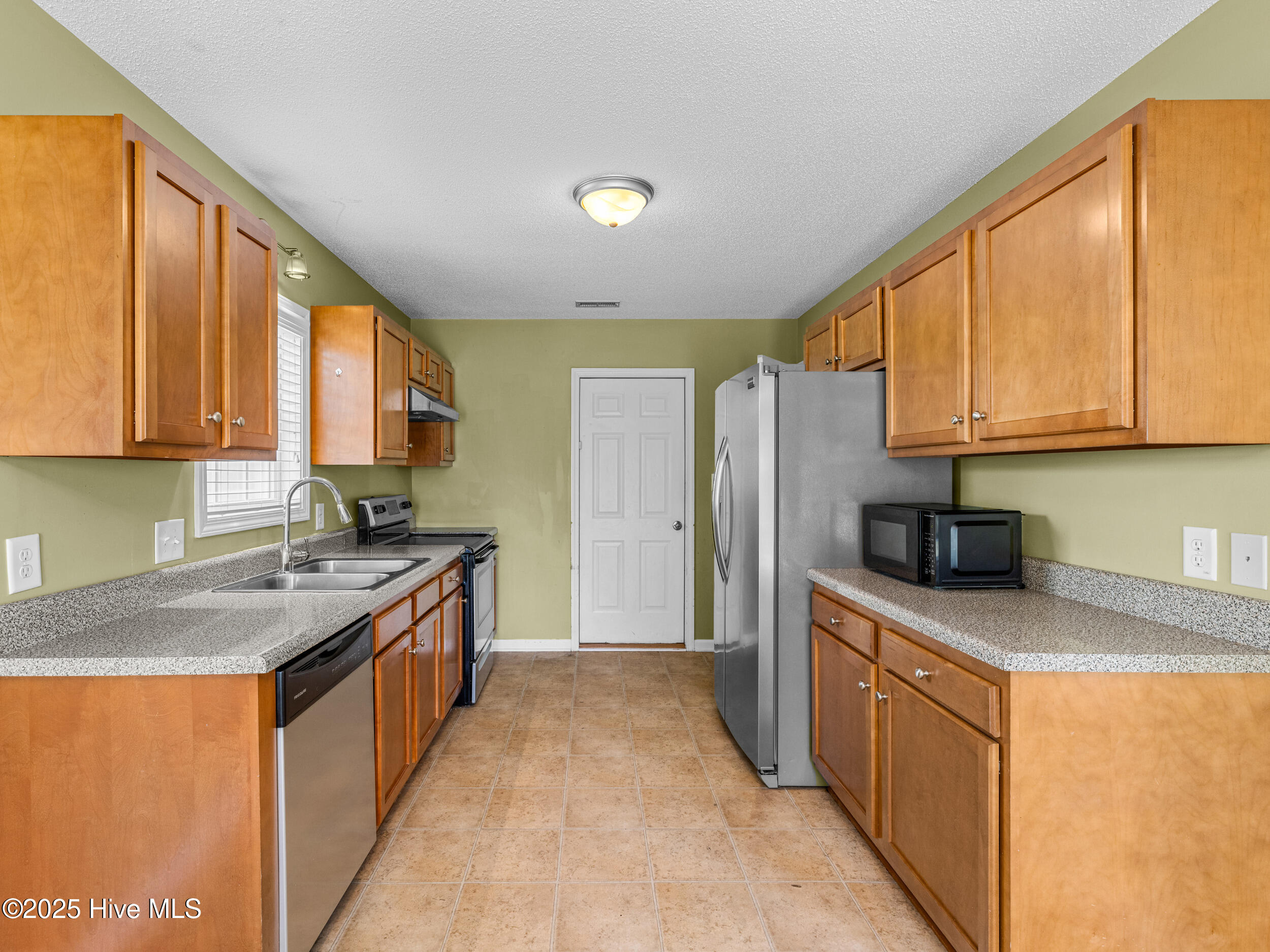 254 Parnell Road Hubert, NC 28539 - Photo 15 of 34 025a3696