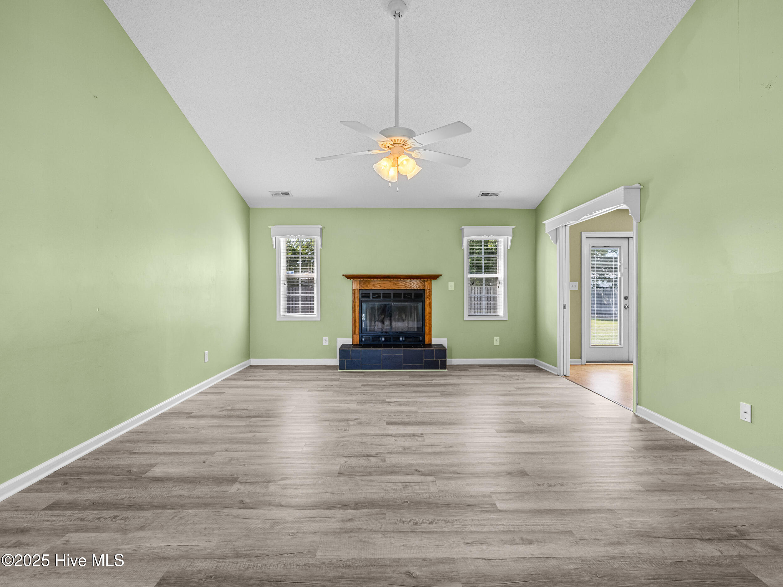 254 Parnell Road Hubert, NC 28539 - Photo 8 of 34 025a3684