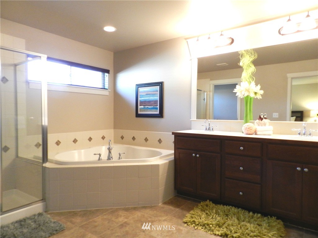 16503 38th Avenue Southeast Bothell, WA 98012 - Photo 15 of 21 Gallery Image 15