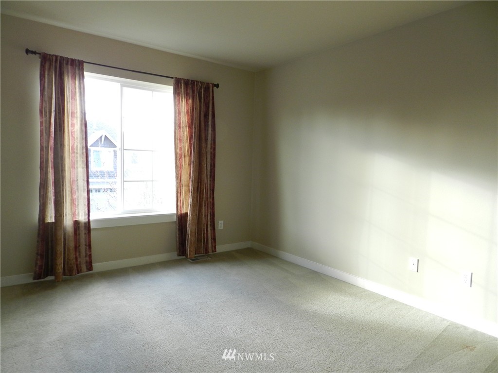 16503 38th Avenue Southeast Bothell, WA 98012 - Photo 16 of 21 Gallery Image 16