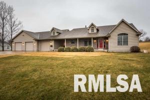 2233 Hickory Hills Road Muscatine, IA 52761 - Photo 1 of 24 Gallery Image 1