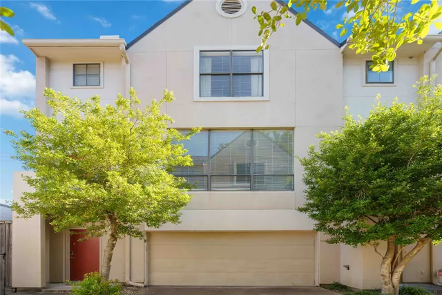 $375,000 | 939 Colorado Street, Unit 20, Houston, TX 77007