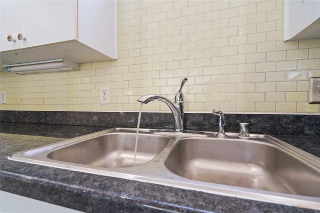 $375,000 | 939 Colorado Street, Unit 20, Houston, TX 77007