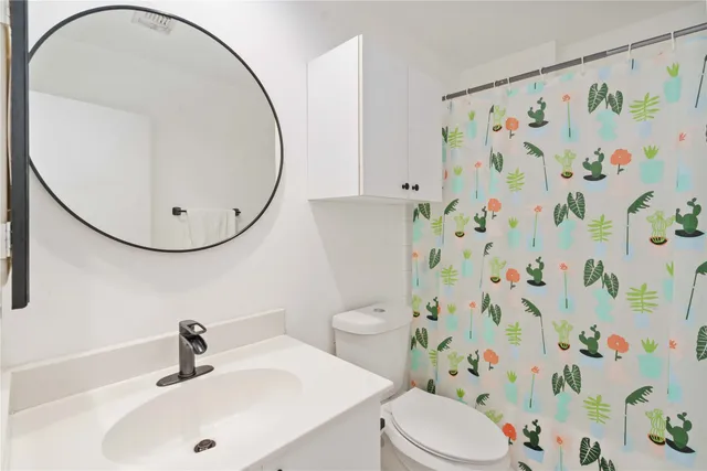 $375,000 | 939 Colorado Street, Unit 20, Houston, TX 77007