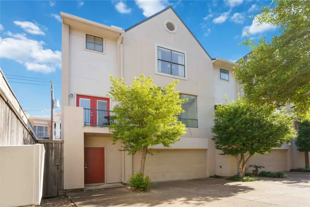 $375,000 | 939 Colorado Street, Unit 20, Houston, TX 77007
