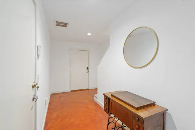 $375,000 | 939 Colorado Street, Unit 20, Houston, TX 77007