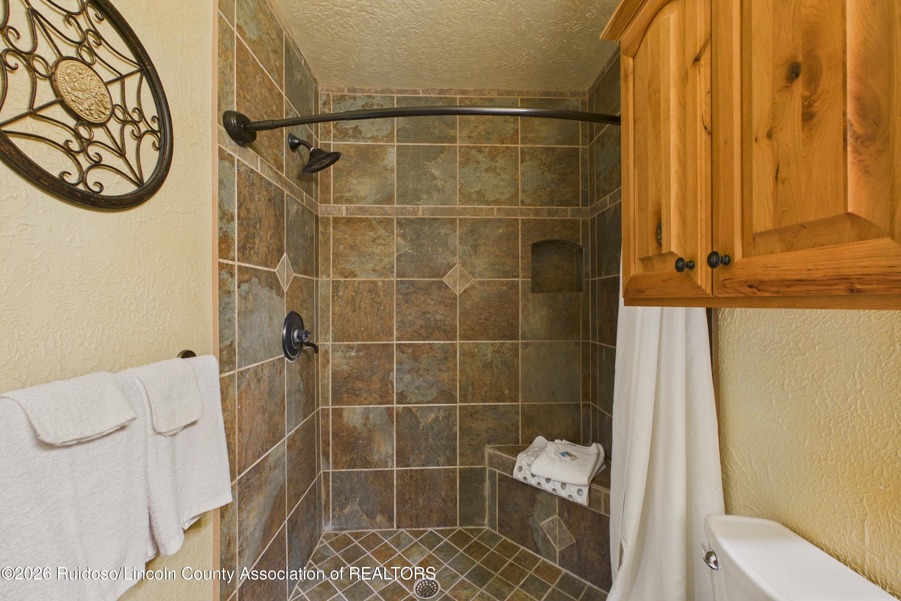 101 A Innsbrook Drive, Unit 307 Ruidoso, NM 88345 - Photo 15 of 22 Gallery Image 15