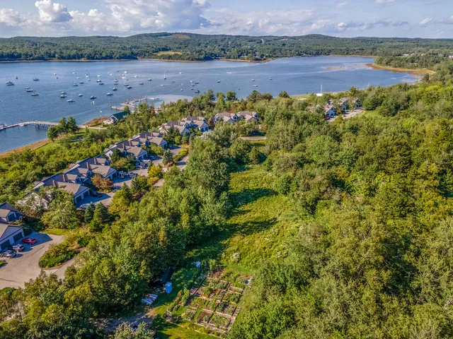 $575,000 | 45 Harbor View Drive, Unit 45, Stockton Springs, ME 04981