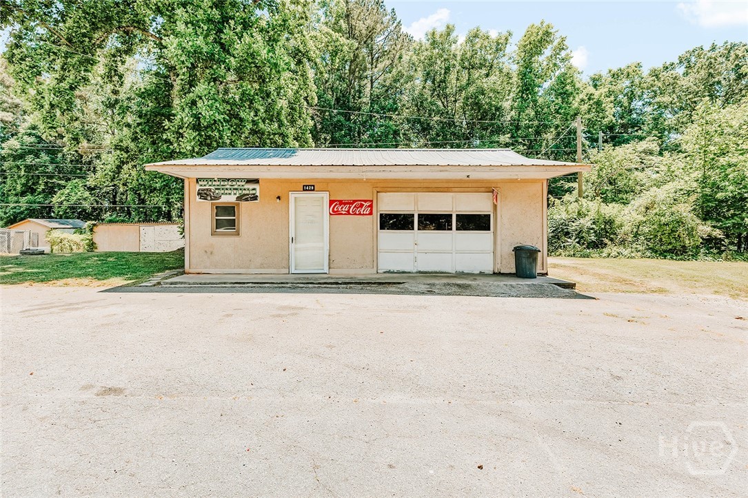 1429 Athens Road Crawford, GA 30630 - Photo 14 of 34