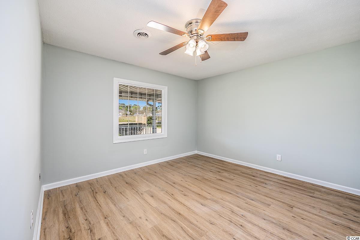 1506 Loop Circle Longs, SC 29568 - Photo 25 of 38