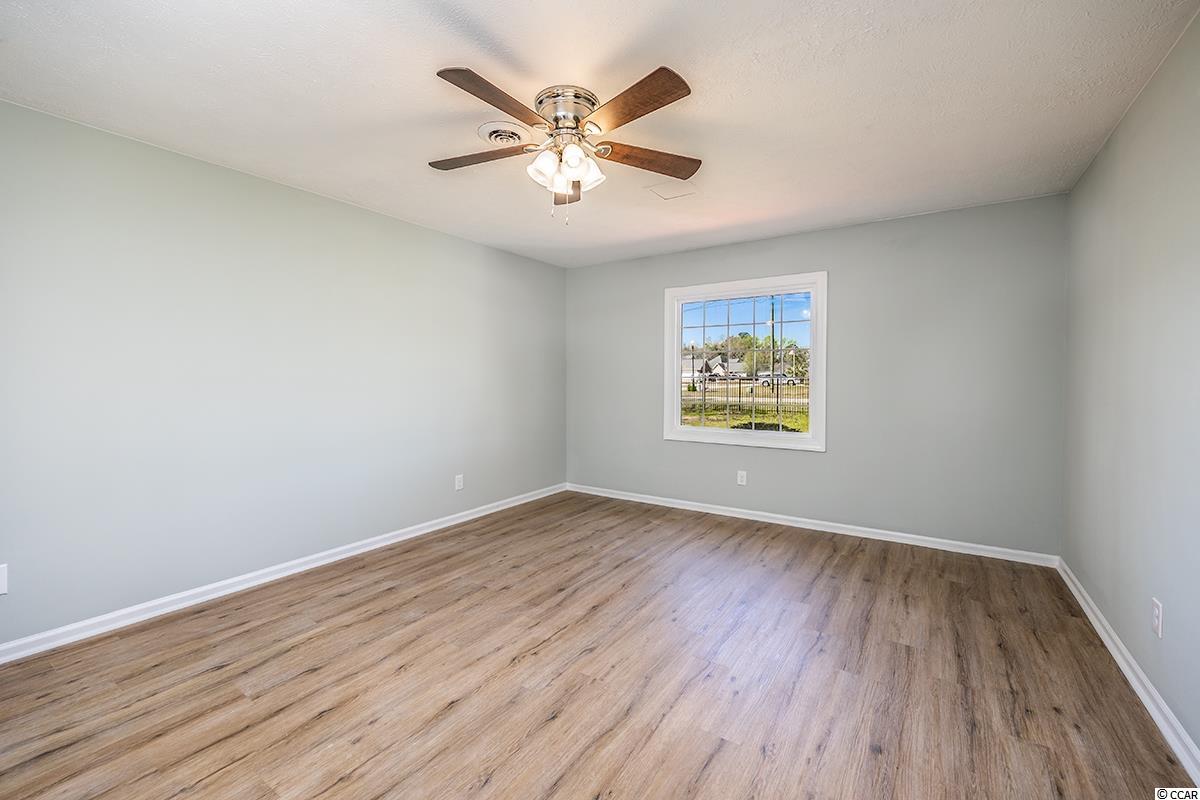 1506 Loop Circle Longs, SC 29568 - Photo 29 of 38