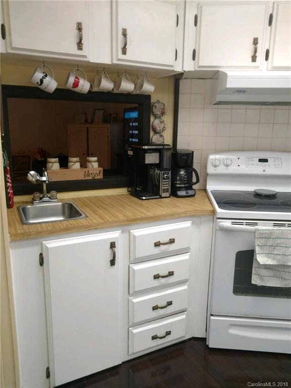 1290 Deal Road Blacksburg, SC 29702 - Photo 4 of 21